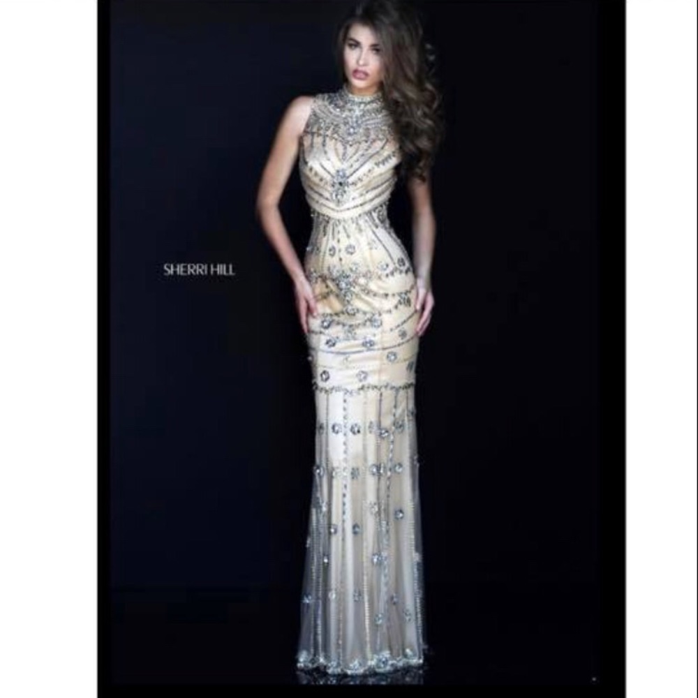 Spring 2016 sherri hill prom dress